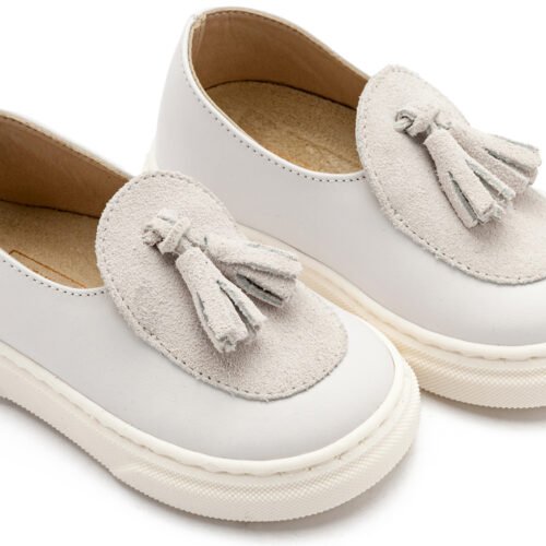 Loafer με Φουντάκια Λευκό